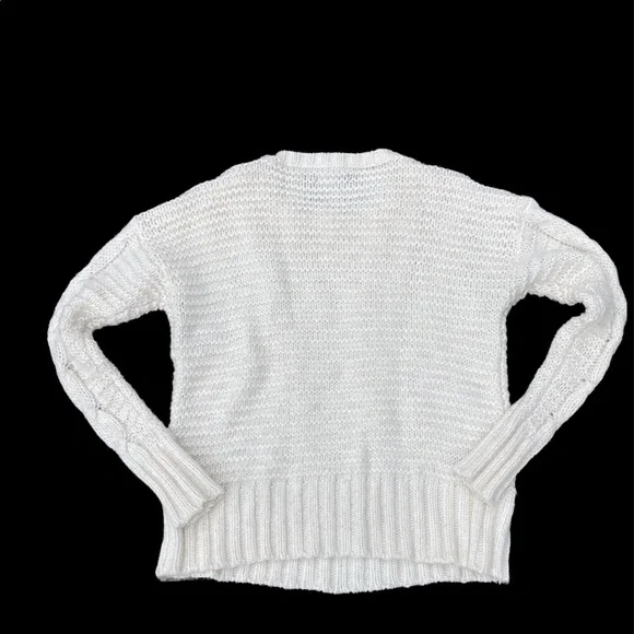 Off white American Eagle Outfitters size small woman’s sweater - Picture 2 of 3